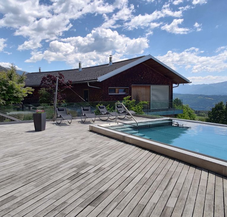 Pool 1